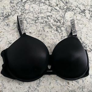 Vitoria secret shine strap bra